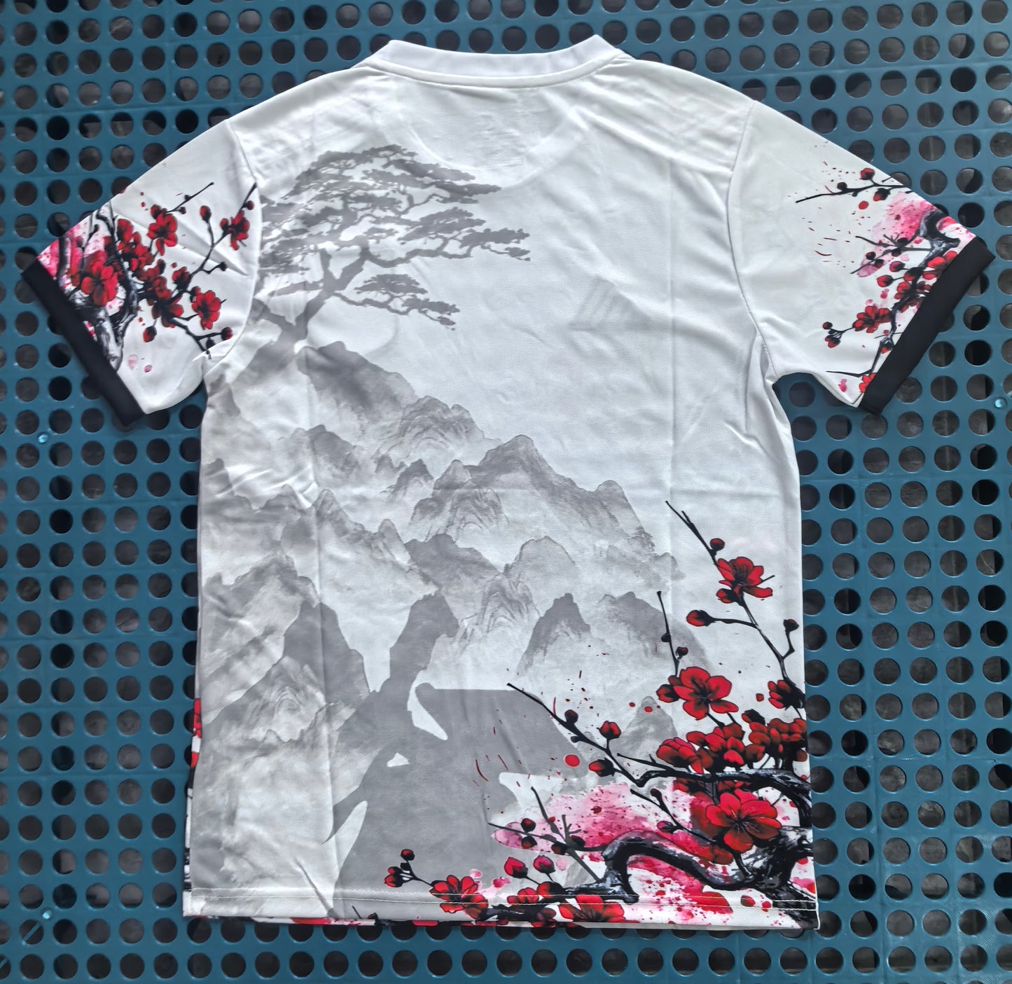 Japonia Dragon Alb
