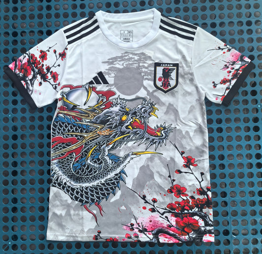 Japonia Dragon Alb